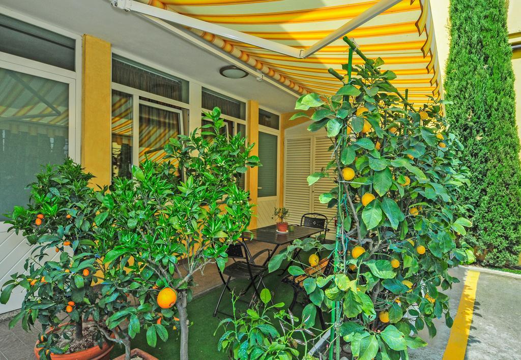 B&B Ai Cipressi Lucca Bagian luar foto