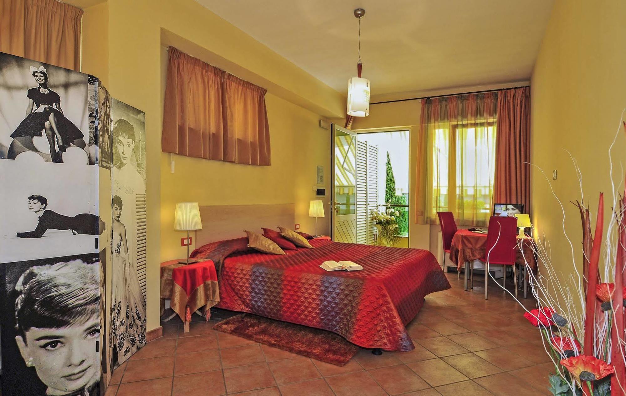 B&B Ai Cipressi Lucca Bagian luar foto