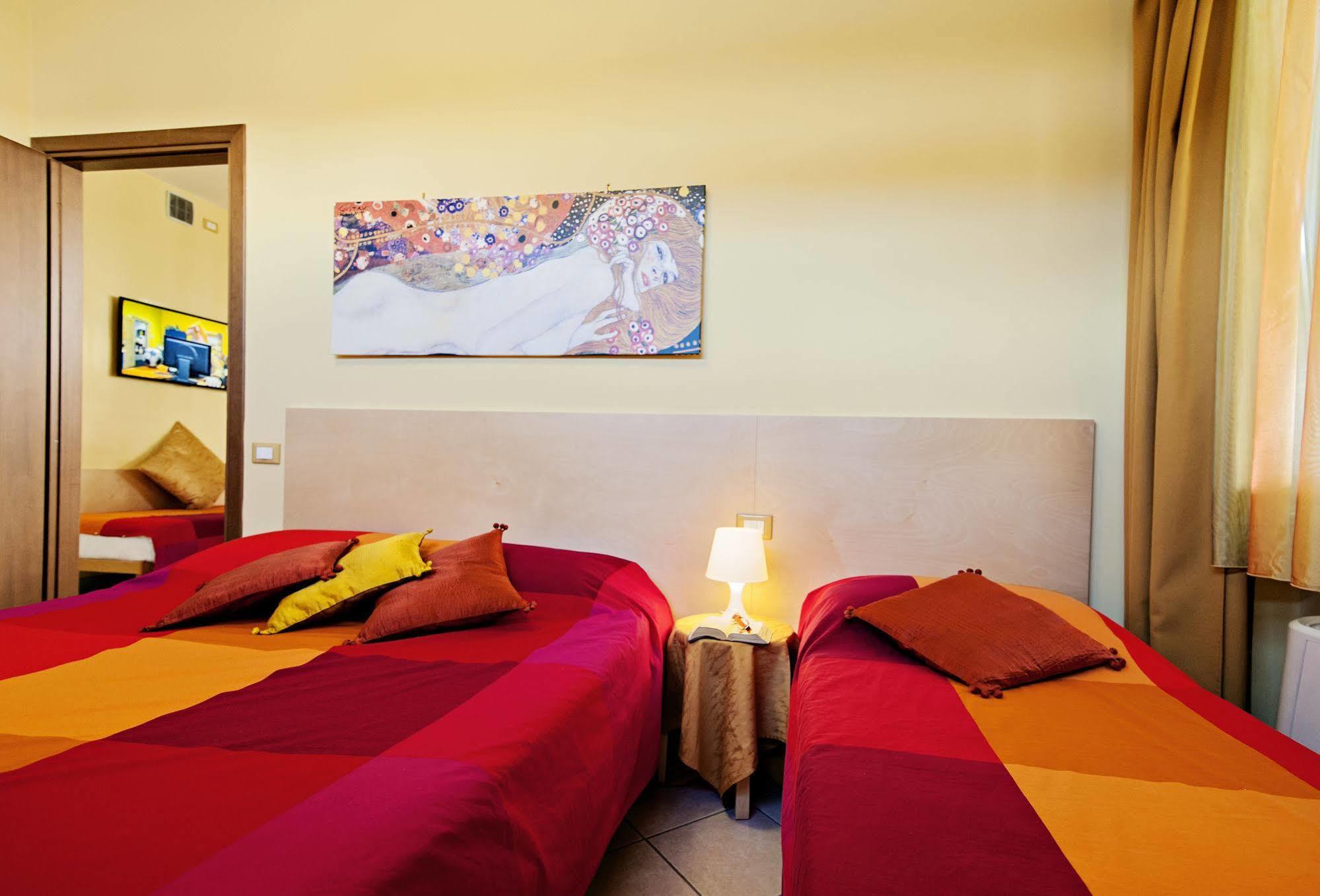 B&B Ai Cipressi Lucca Bagian luar foto